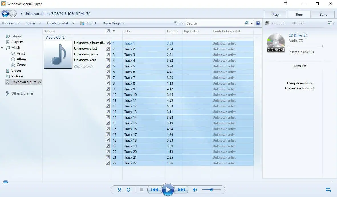 Windows Media Player shows an unknown album with 22 tracks (Track 1–Track 22) by Unknown artist in a blue list view on an Audio CD (E:) drive; burn pane on the right.