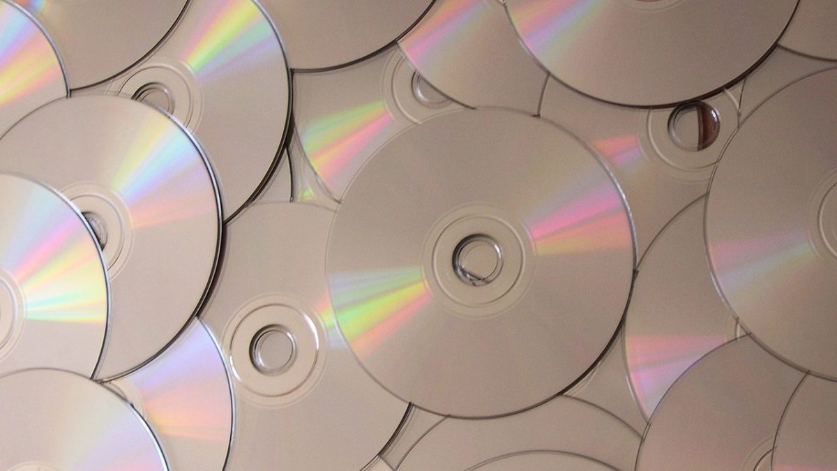 Problems with using CDs/DVDs to store digital evidence