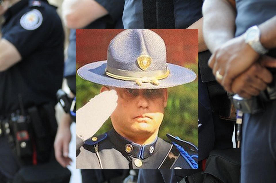 In Memory of Detective Sergeant Stephen R. Desfosses In Memory of Detective Sergeant Stephen R. Desfosses
