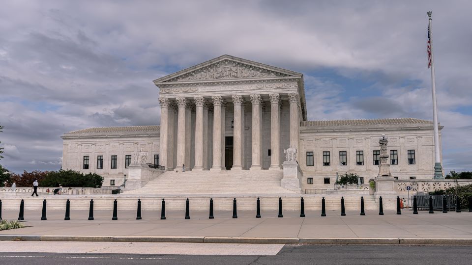 View of the U.S Supreme Court Building from the front